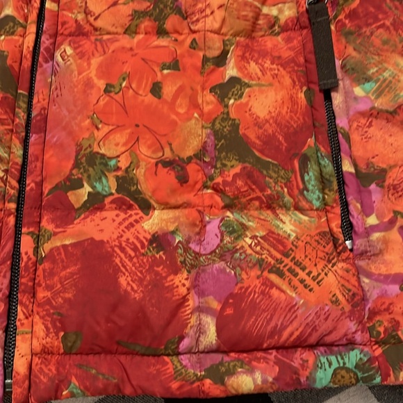 Eddie Bauer Quilted Goose Down Puffer Floral Vest Jacket Size M Orange Red Pink - Picture 9 of 9